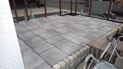 札幌　コンクリート平板