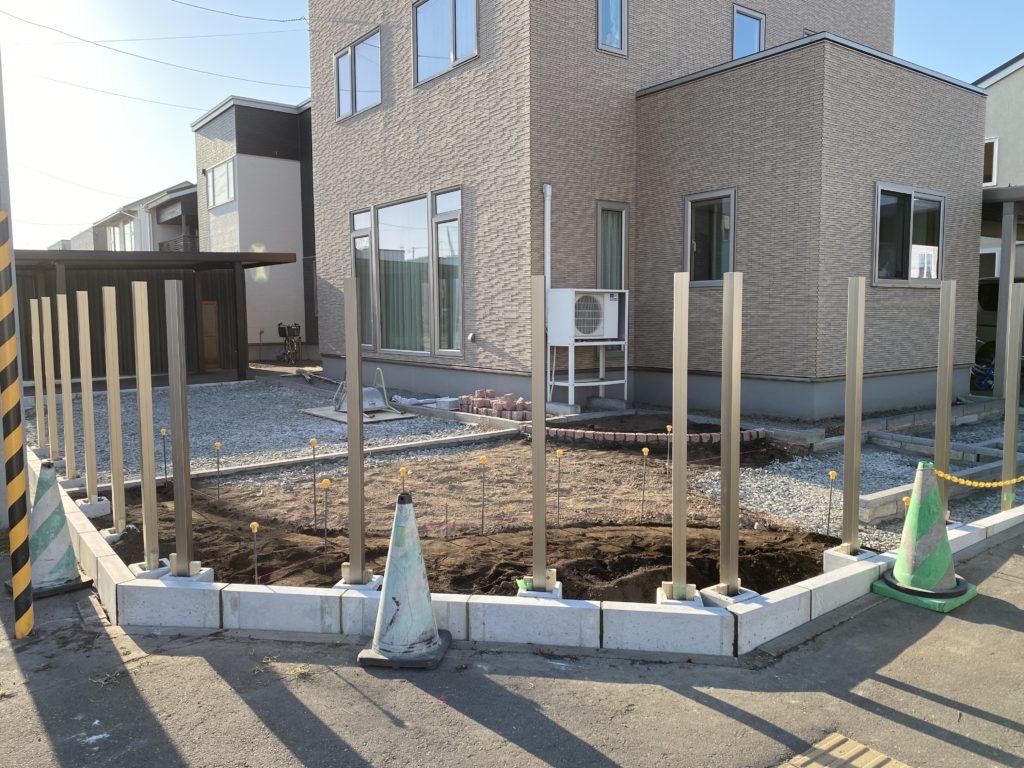 札幌　外構　フェンス